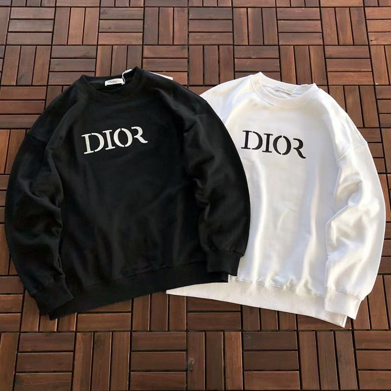 DIOR SWEATER 33112644 (im 180CM 68KG iwear size M in the photo)