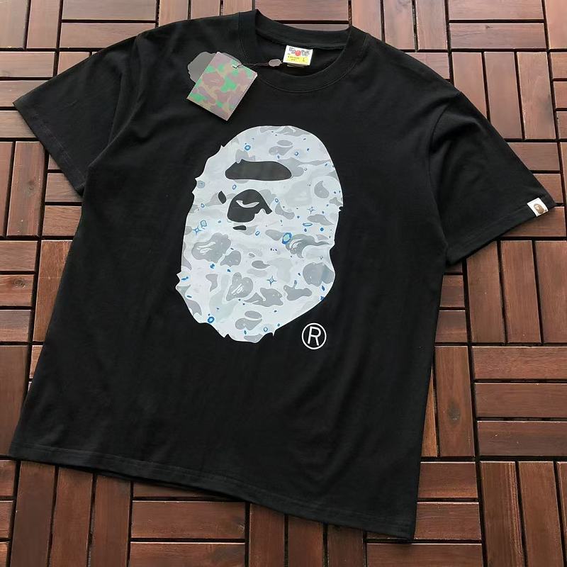 BAPE T-SHIRT 77072139 (im 185CM 70KG iwear size L in the photo)