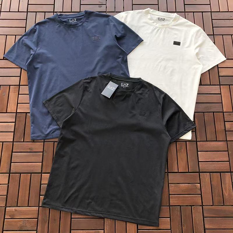 EMPORIO ARMANI T-SHIRT 66043062 (im 185CM 80KG iwear size L in the photo)