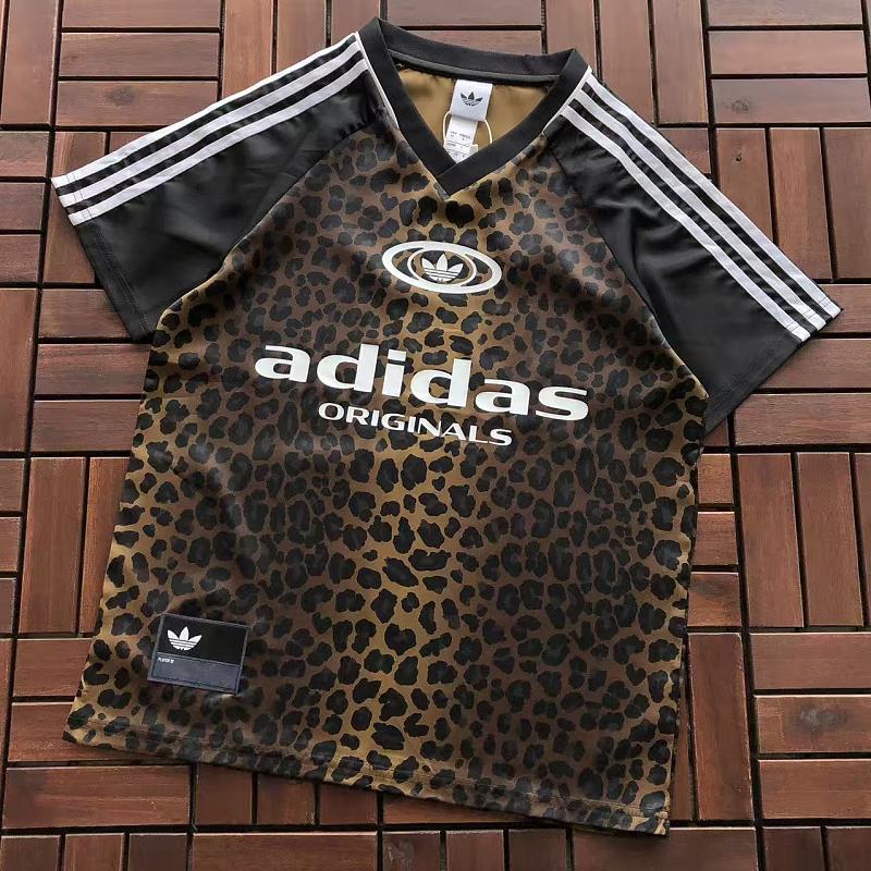 ADIDAS T-SHIRT WOMAN 66062517