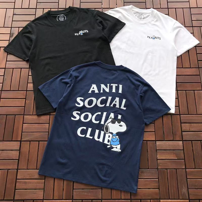 ANTI SOCIAL SOCIAL CLUB T-SHIRT 55051902 (im 185CM 70KG iwear size M in the photo)