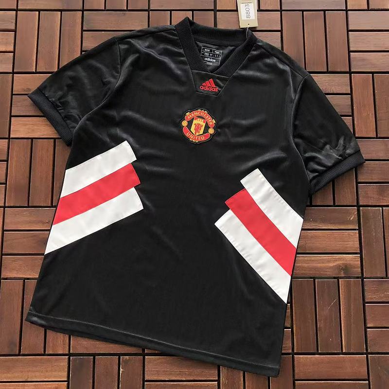 ADIDAS T-SHIRT 77051416 (im 185CM 70KG iwear size M in the photo)