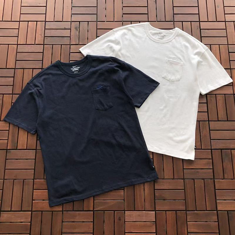 NIKE T-SHIRT 55041125 (im 185CM 70KG iwear size L in the photo)