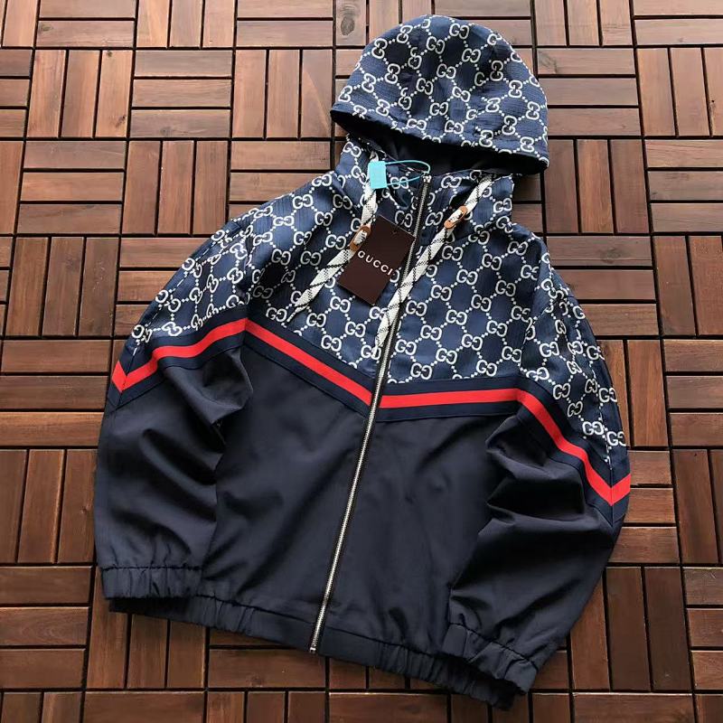 GUCCI JACKET 11110763 (im 172CM 65KG iwear size XL in the photo)