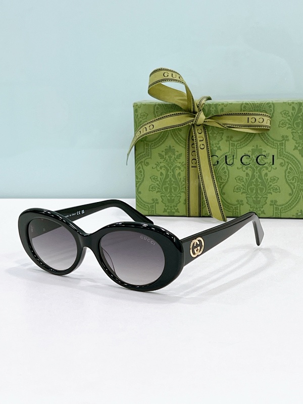 GUCCI SUNGLASSES 11122315