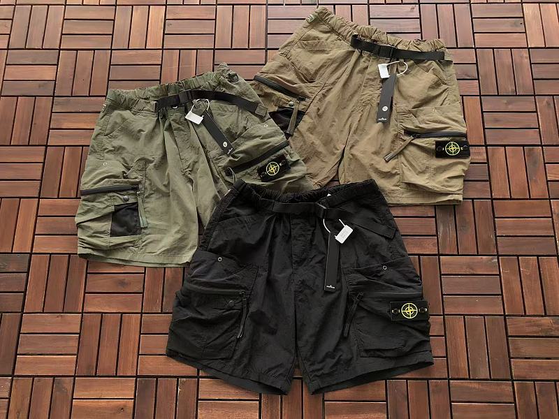 STONE ISLAND SHORTS 88052907 (im 185CM 70KG iwear size XL in the photo)