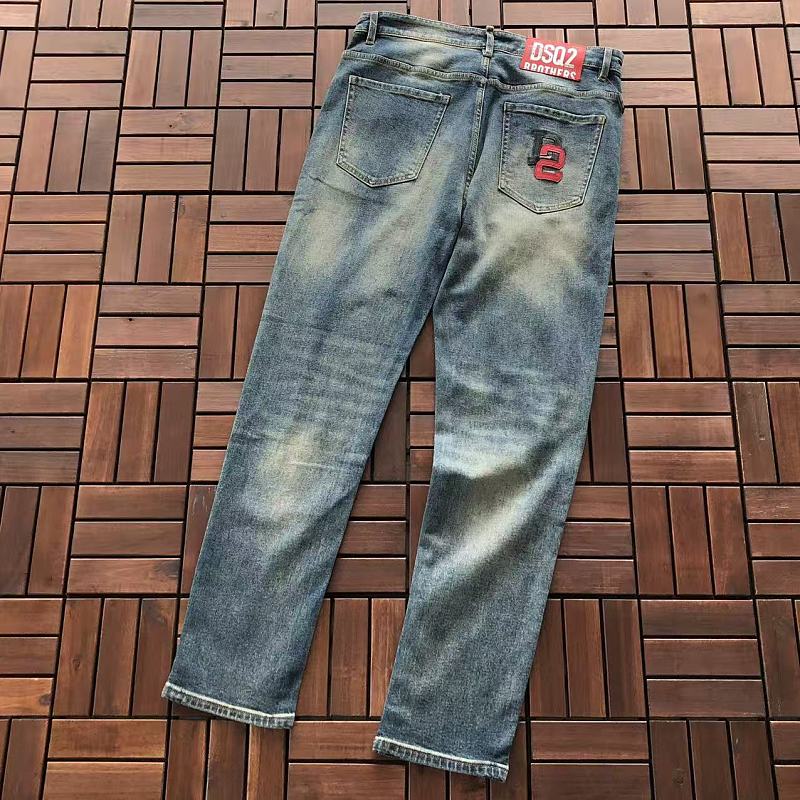 DSQUARED2 JEANS 55070955 (im 185CM 70KG iwear size 34 in the photo)