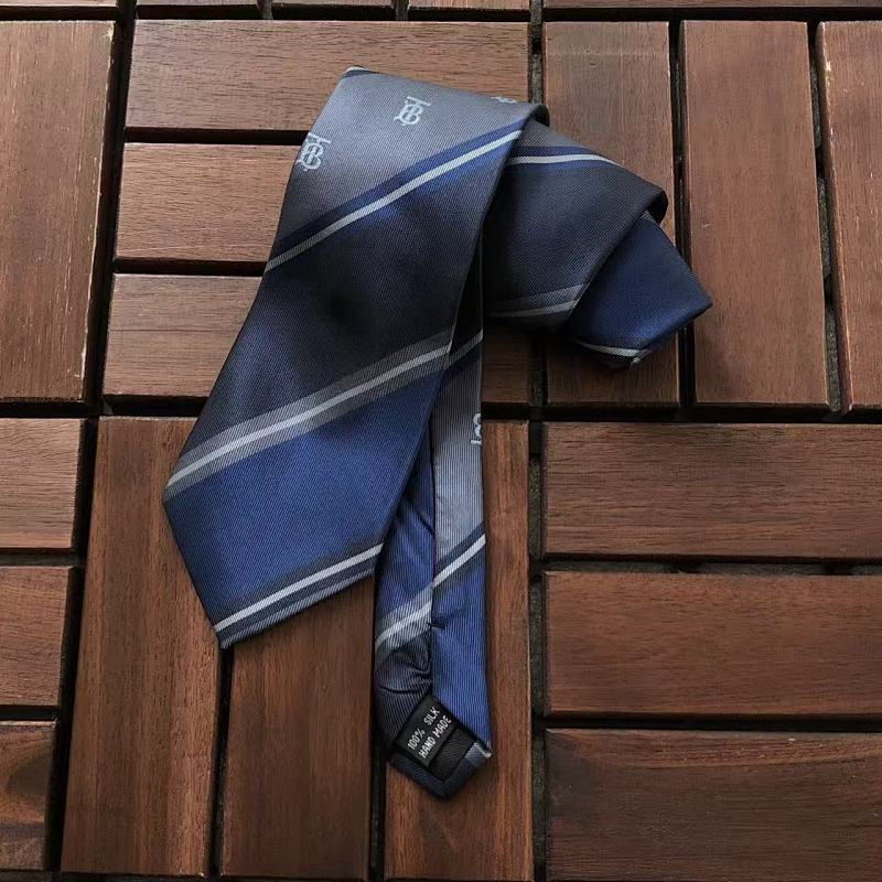 BURBERRY TIE 55032458