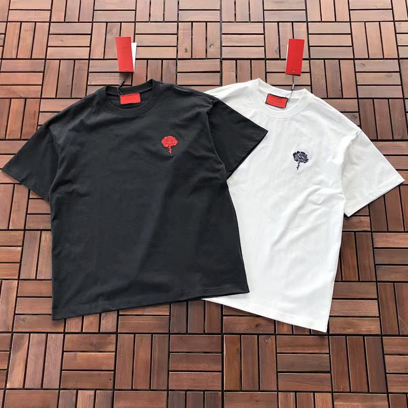 GUCCI T-SHIRT 11111166 (im 185CM 80KG iwear size M in the photo)