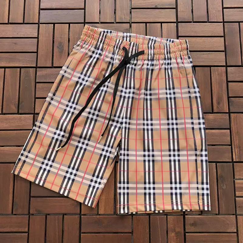 BURBERRY SHORTS 77031889 (im 185CM 70KG iwear size M in the photo)