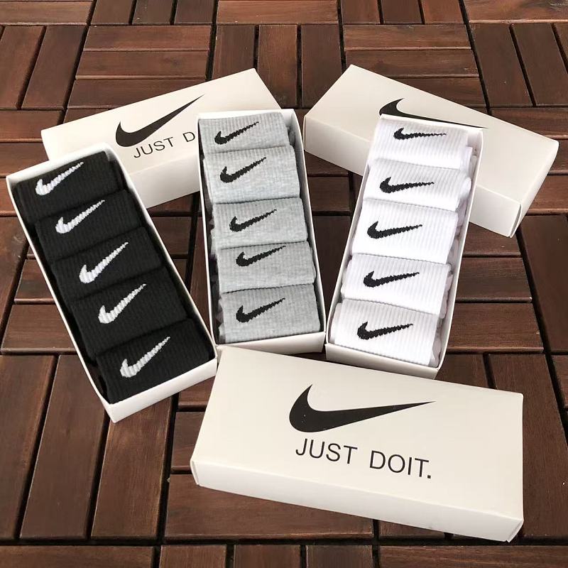 N🔥K🔥SOCKS 77042062