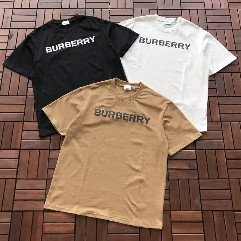 BURBERRY T-SHIRT 77051315 (im 185CM 70KG iwear size M in the photo)