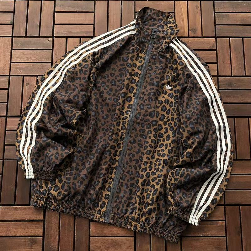 ADIDAS JACKET 88050330 (im 185CM 80KG iwear size M in the photo)