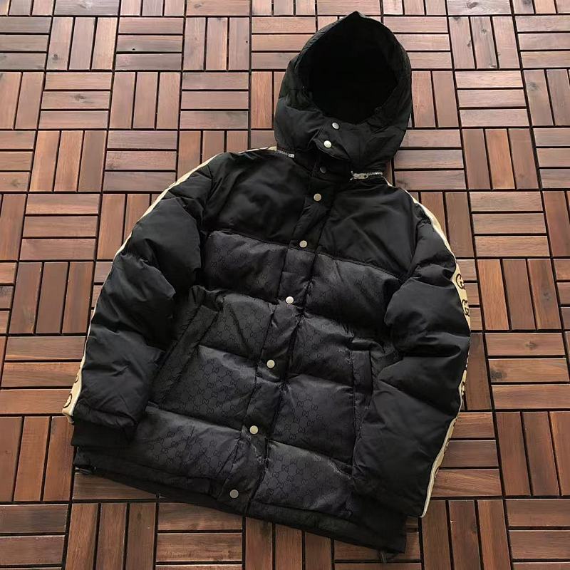 GUCCI DOWN JACKET 44112805 (im 176CM 58KG iwear size S in the photo)