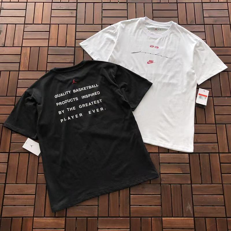NIKE& AIR JORDAN T-SHIRT 55042202 (im 176CM 58KG iwear size L in the photo)
