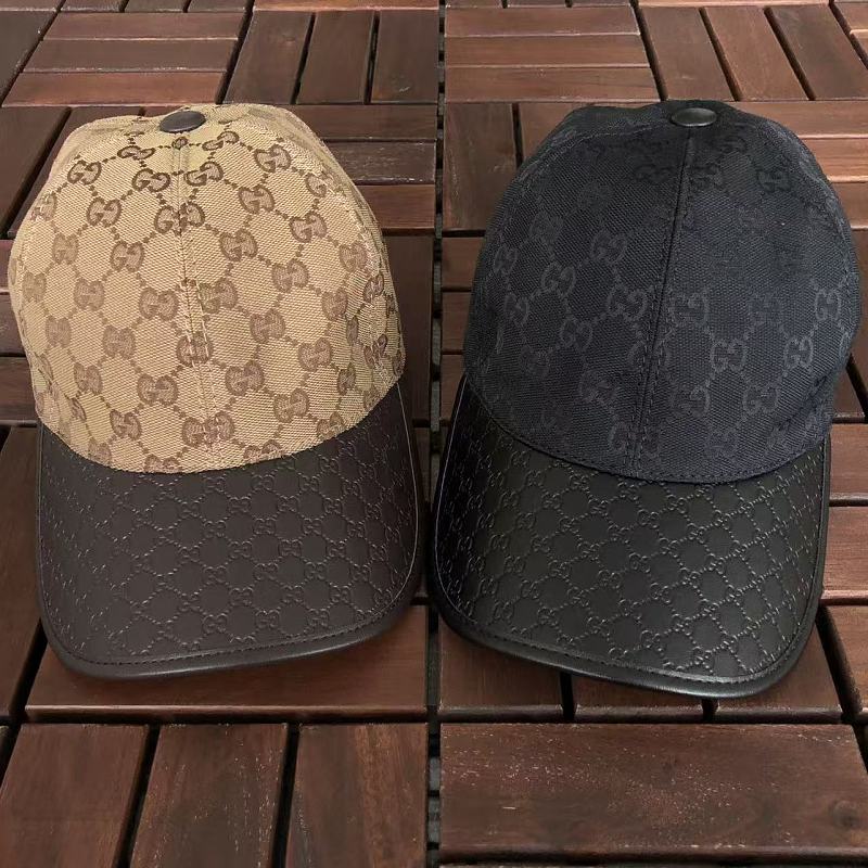 GUCCI CAP 55042643