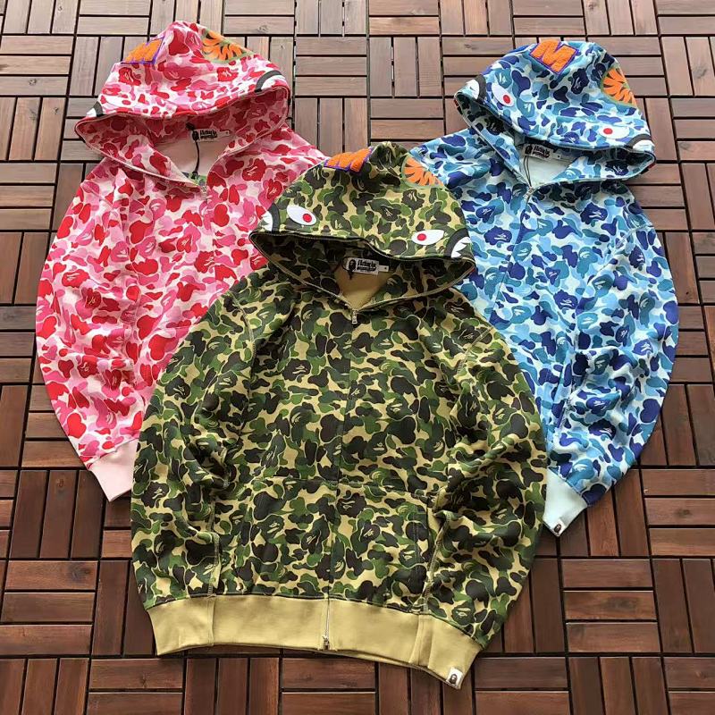 BAPE HOODIE FLEECE 11100425 (im 180CM 68KG iwear size M in the photo)