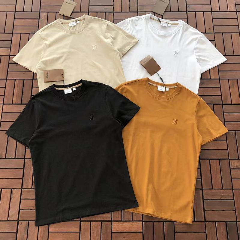 BURBERRY T-SHIRT 77030705 (im 185CM 80KG iwear size M in the photo)