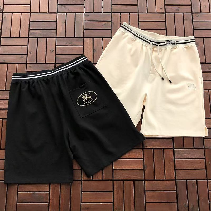 BURBERRY SHORTS 66051939 (im 185CM 80KG iwear size XL in the photo)