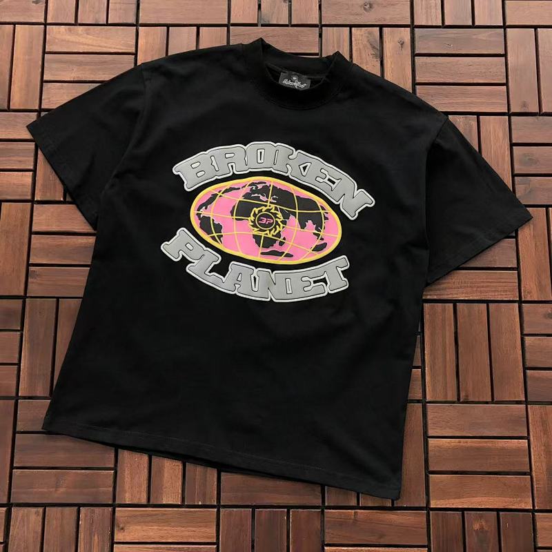 BROKEN PLANET T-SHIRT 77010866 (im 176CM 58KG iwear size S in the photo)