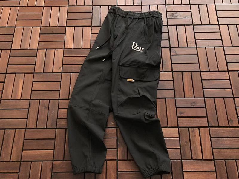 DIOR TROUSERS 77010337 (im 176CM 58KG iwear size L in the photo)