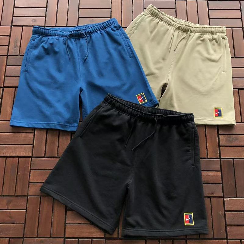NIKE SHORTS 88051021 (im 180CM 68KG iwear size M in the photo)