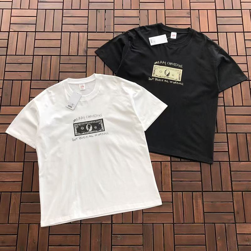 SUPREME T-SHIRT 77061805 (im 185CM 80KG iwear size M in the photo)