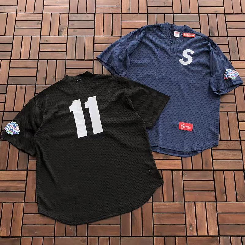SUPREME T-SHIRT 77043017 (im 185CM 80KG iwear size M in the photo)