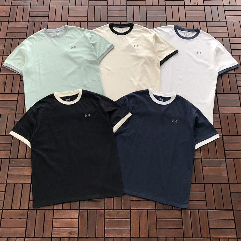 UNDER ARMOUR T-SHIRT 66022408 (im 180CM 68KG iwear size M in the photo)