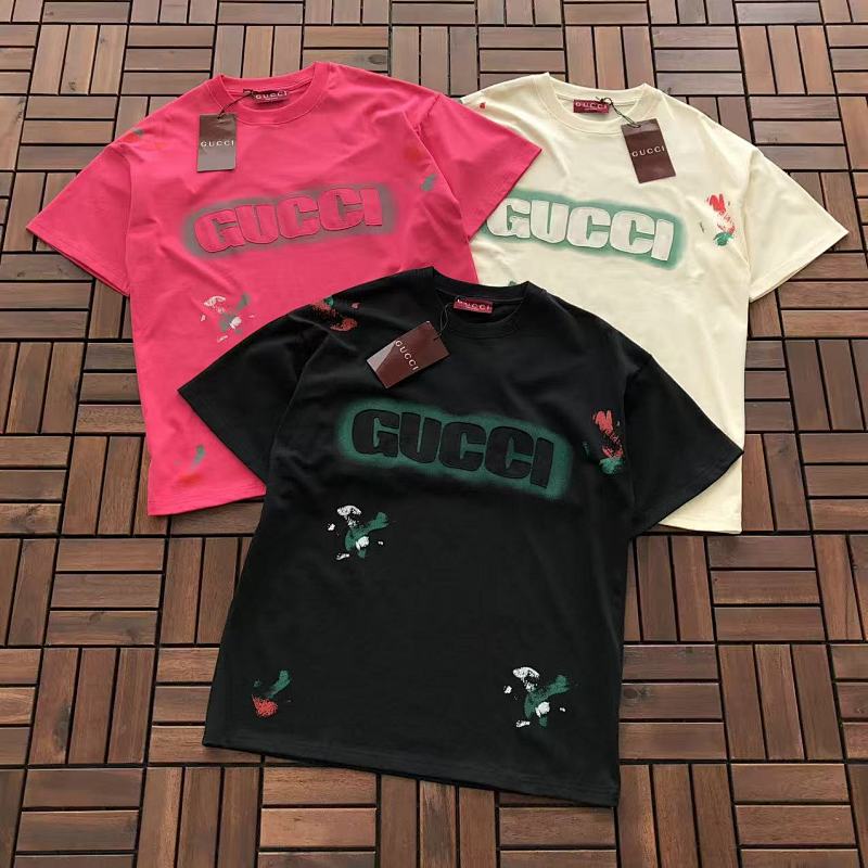GUCCI T-SHIRT 22120433 (im 184CM 80KG iwear size S in the photo)