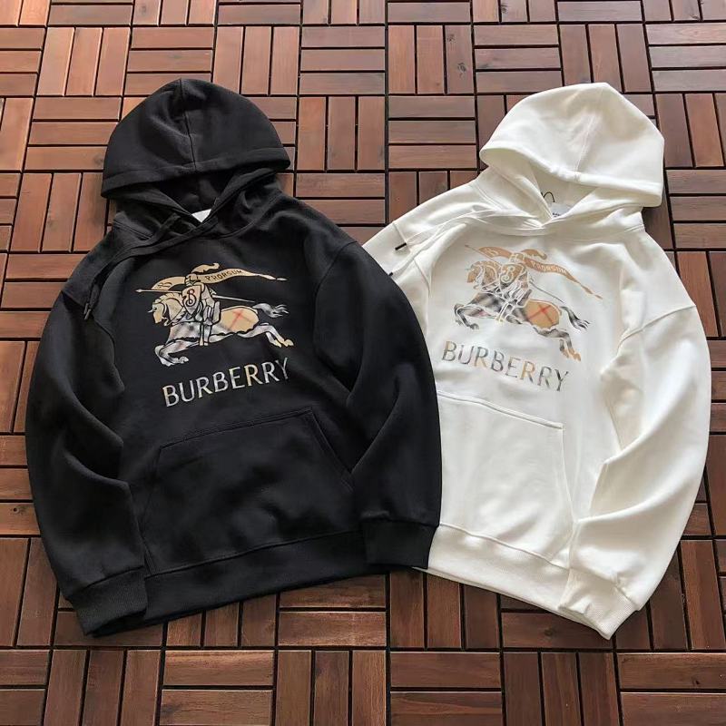 BURBERRY HOODIE 33122888 (im 176CM 58KG iwear size M in the photo)