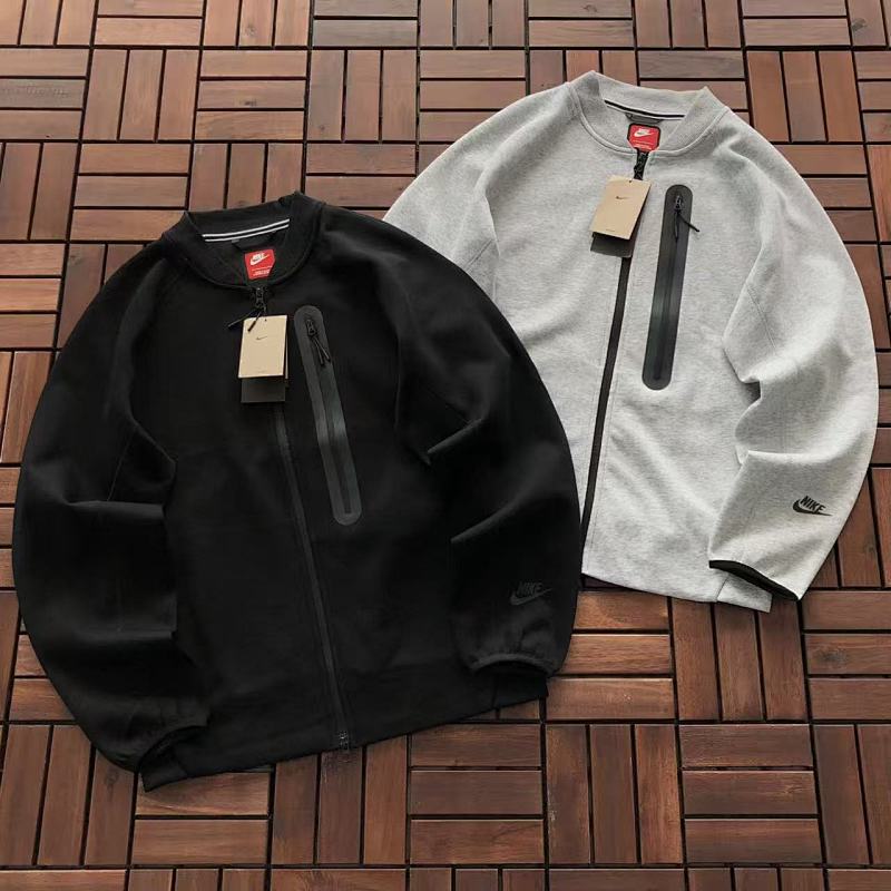 NIKE SWEATER 66010730 (im 168CM 54KG iwear size M in the photo)