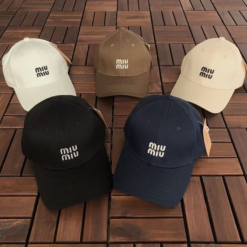 MIU MIU CAP 55031947