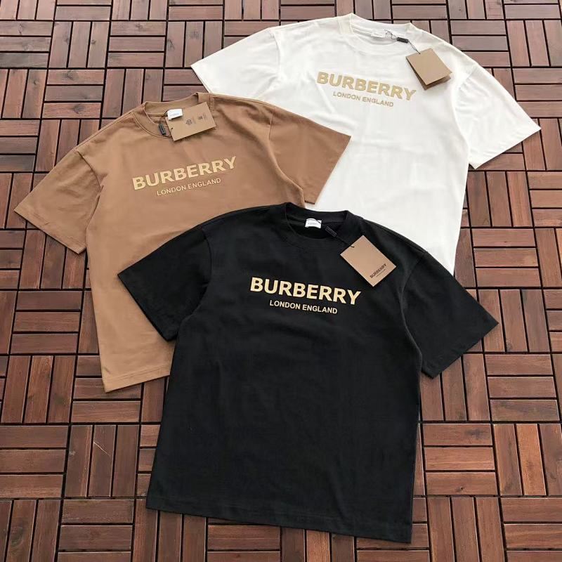 BURBERRY T-SHIRT 55032616 (im 176CM 58KG iwear size S in the photo)