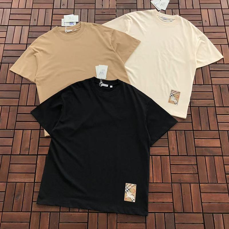 BURBERRY T-SHIRT 77051021 (im 180CM 68KG iwear size L in the photo)
