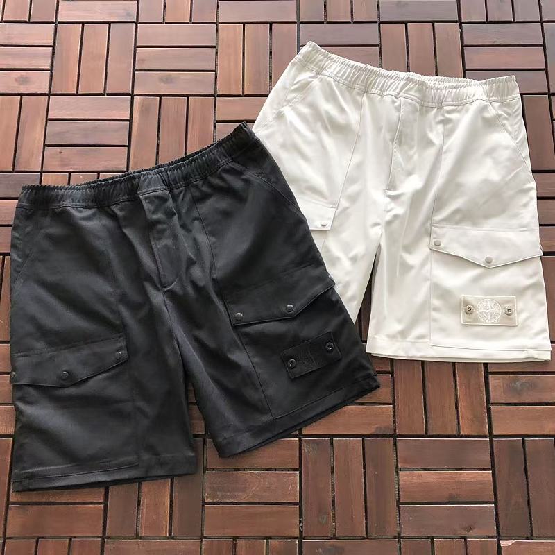 STONE ISLAND SHORTS 55060418 (im 185CM 70KG iwear size 32 in the photo)