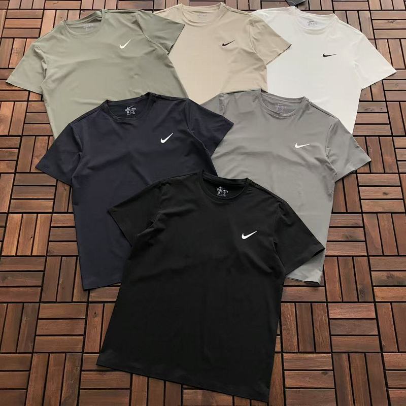 NIKE T-SHIRT 66011108 (im 185CM 80KG iwear size XL in the photo)