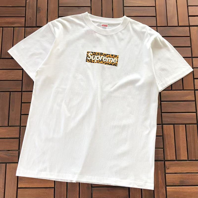 SUPREME T-SHIRT 11111038 (im 185CM 80KG iwear size L in the photo)