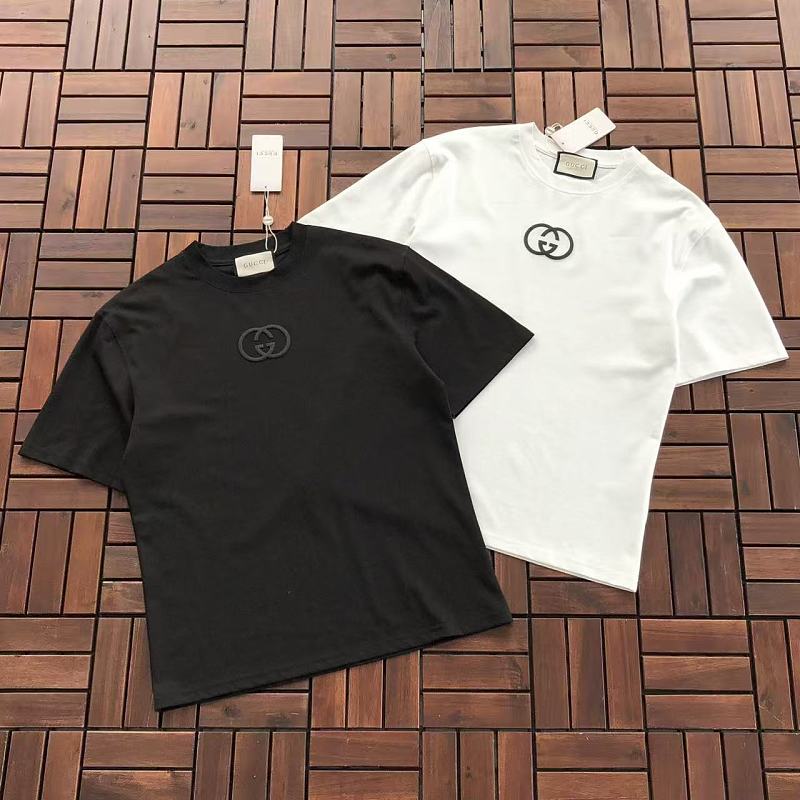 GUCCI T-SHIRT 88061713 (im 185CM 70KG iwear size L in the photo)