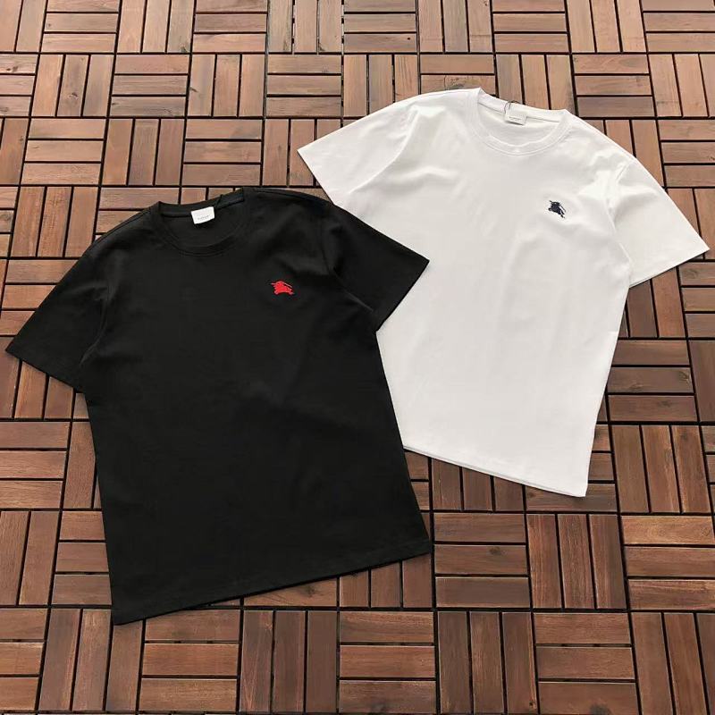 BURBERRY T-SHIRT 66012727 (im 185CM 80KG iwear size XL in the photo)