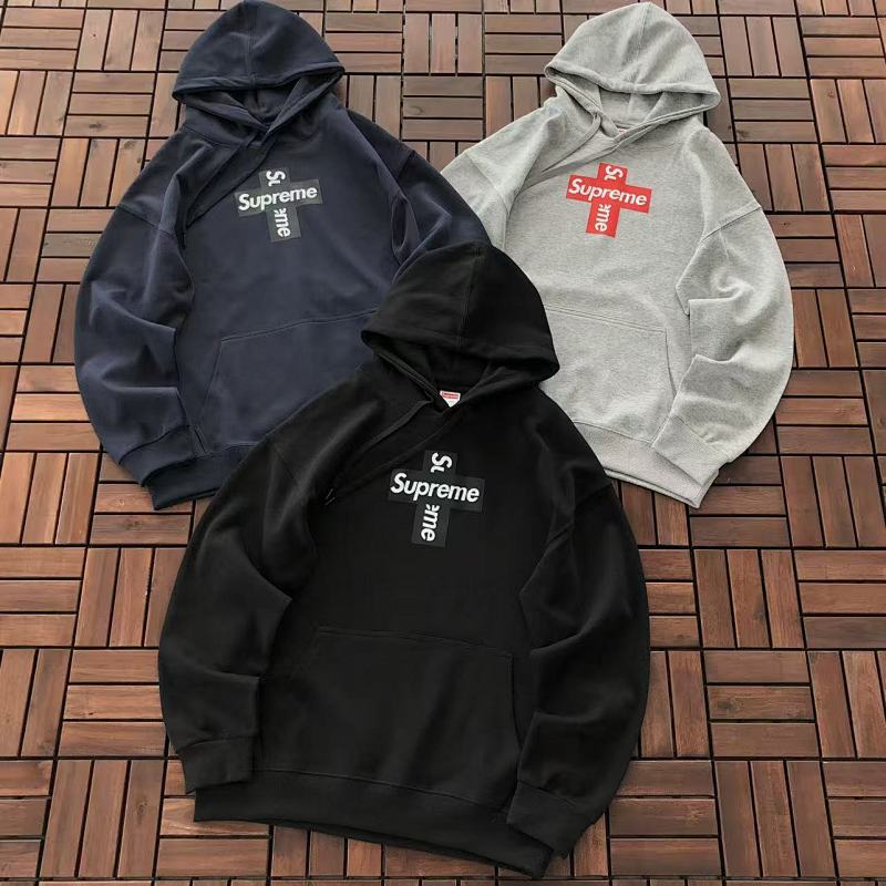 SUPREME HOODIE 66010709 (im 185CM 80KG iwear size L in the photo)