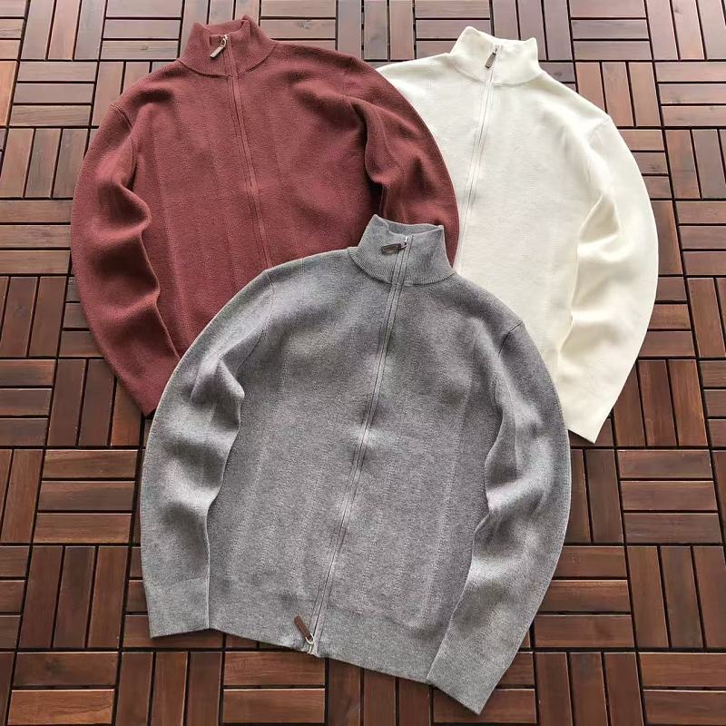 LORO PIANA SWEATER 55082302 (im 185CM 70KG iwear size M in the photo)