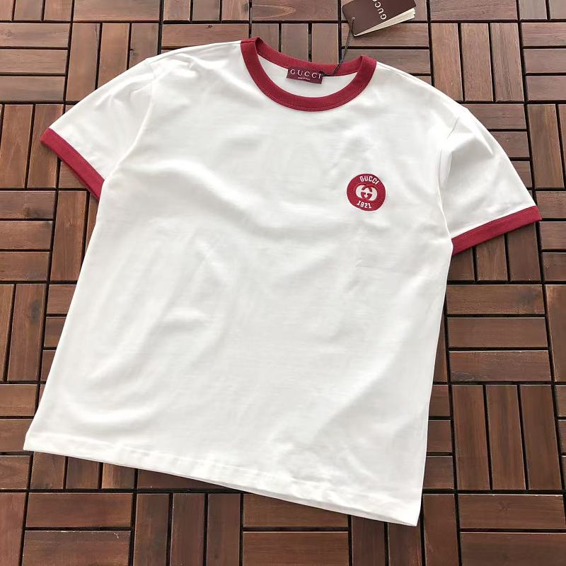 GUCCI T-SHIRT 66042254 (im 176CM 58KG iwear size S in the photo)