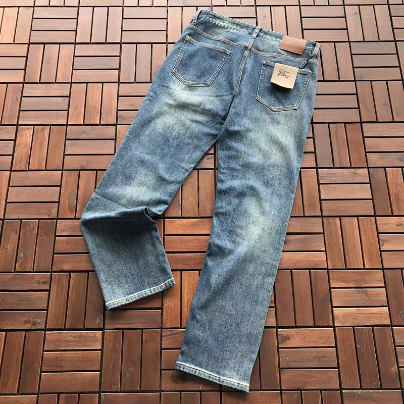 BURBERRY JEANS 22111358 (im 185CM 80KG iwear size 34 in the photo)