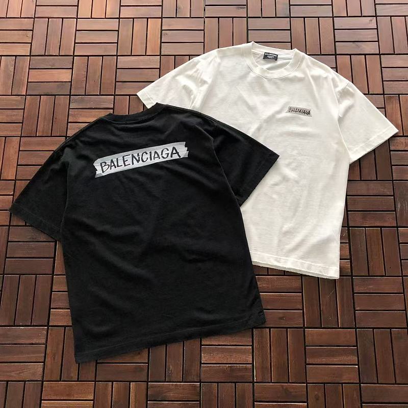 BALENCIAGA T-SHIRT 55050817 (im 185CM 70KG iwear size M in the photo)