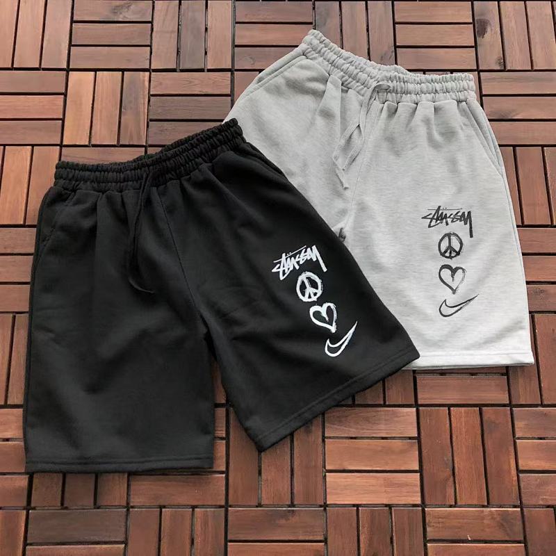 STUSSY & NIKE SHORTS 88032537 (im 176CM 58KG iwear size S in the photo)