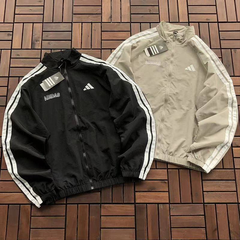 ADIDAS JACKET 66042433 (im 185CM 80KG iwear size M in the photo)