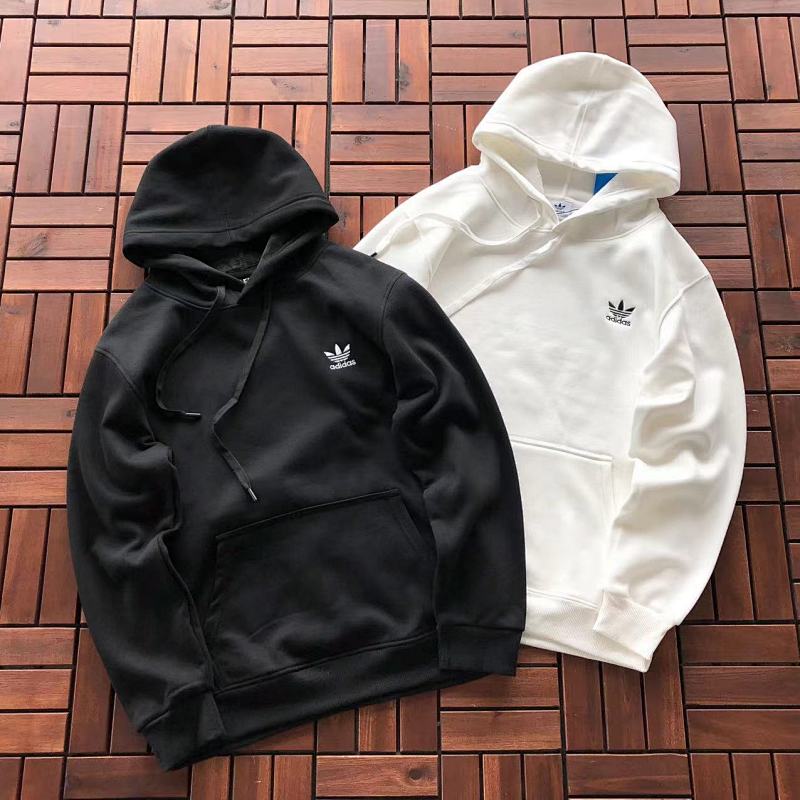 ADIDAS HOODIE 22101335 (im 176CM 58KG iwear size L in the photo)