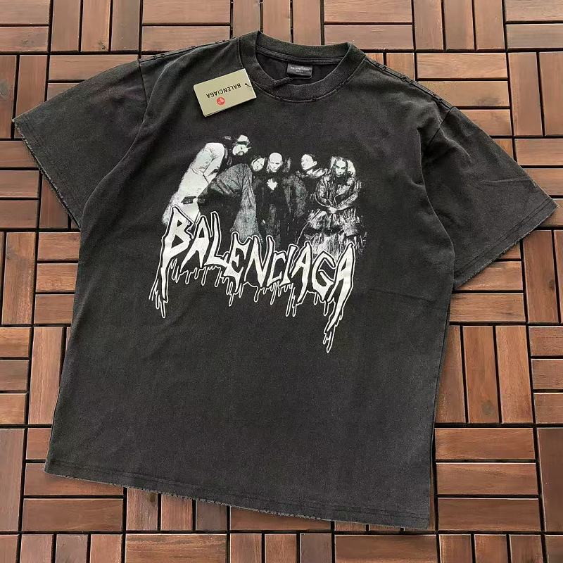 BALENCIAGA T-SHIRT 77042076 (im 185CM 80KG iwear size S in the photo)