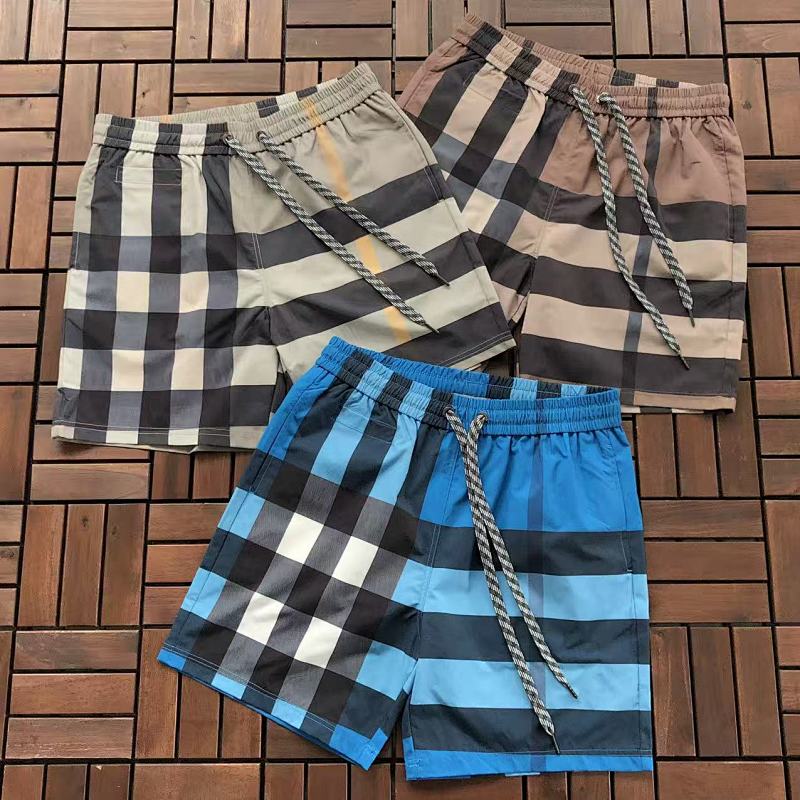 BURBERRY SHORTS 66032727 (im 185CM 80KG iwear size M in the photo)